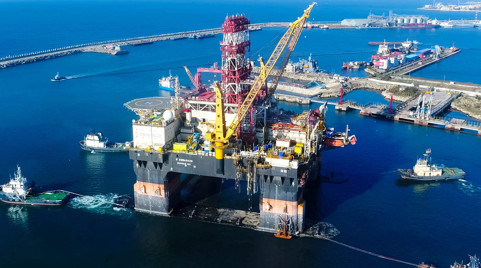 Ocean drilling and ship lock lifting  equipment